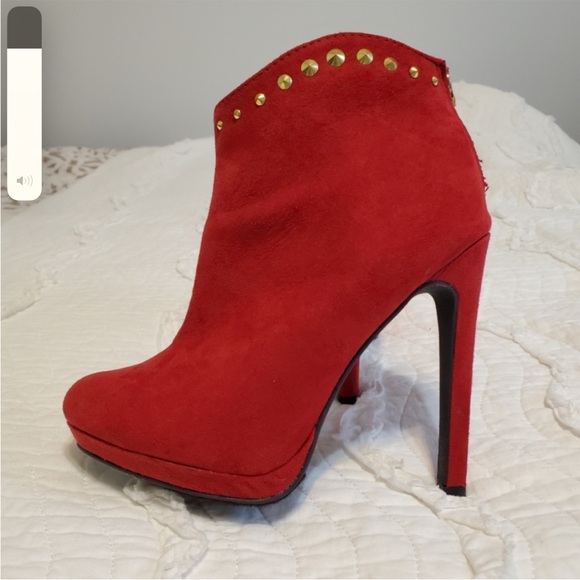 MOSSIMO RED ANKLE BOOTS 4.5 inches heels STUDDED BACK ZIPPER SIZE 8.5 - Picture 3 of 8